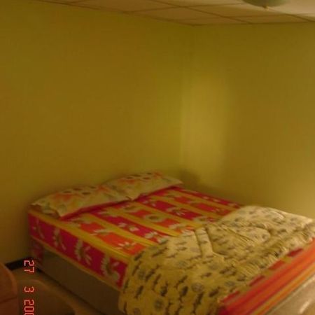Kaset Guesthouse Bangkok Chambre photo